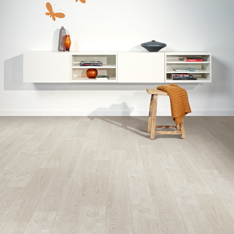 gerbur prime frozen oak laminate floor in living space
