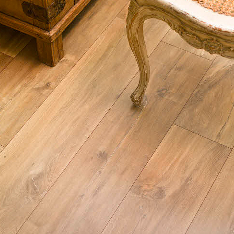 Buy Midnight Oak Natural Qsm057 Quick Step Laminate Flooring