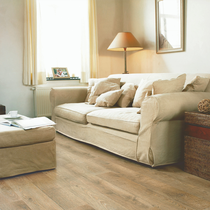 living space with quick step old oak matt oiled el 312 laminate flooring