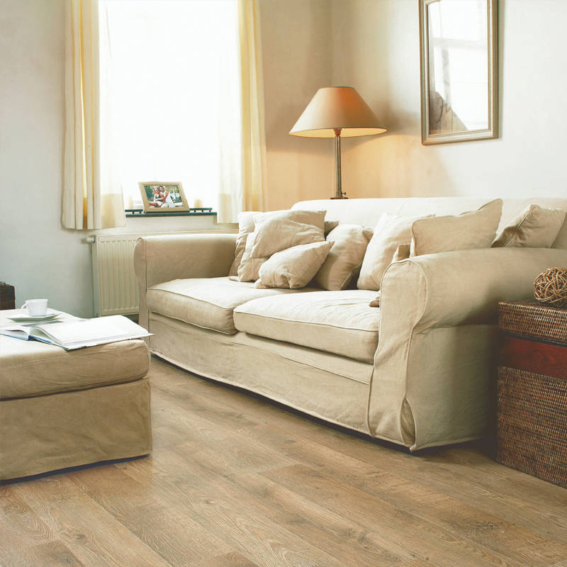 living space with quick step old oak matt oiled el 312 laminate flooring