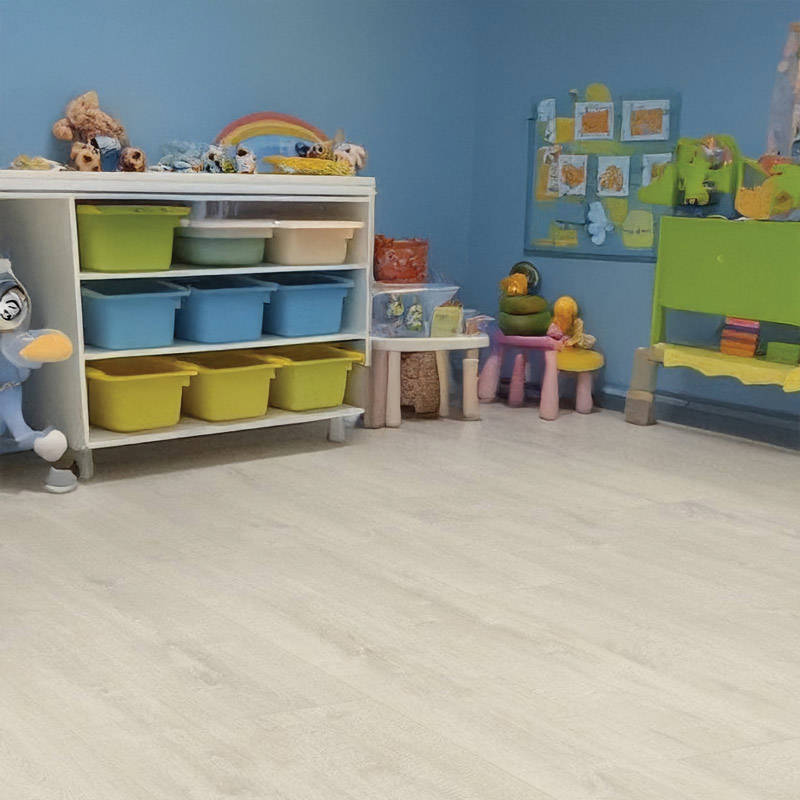 QS Balance Velvet Oak Light Vinyl Click Kids Room