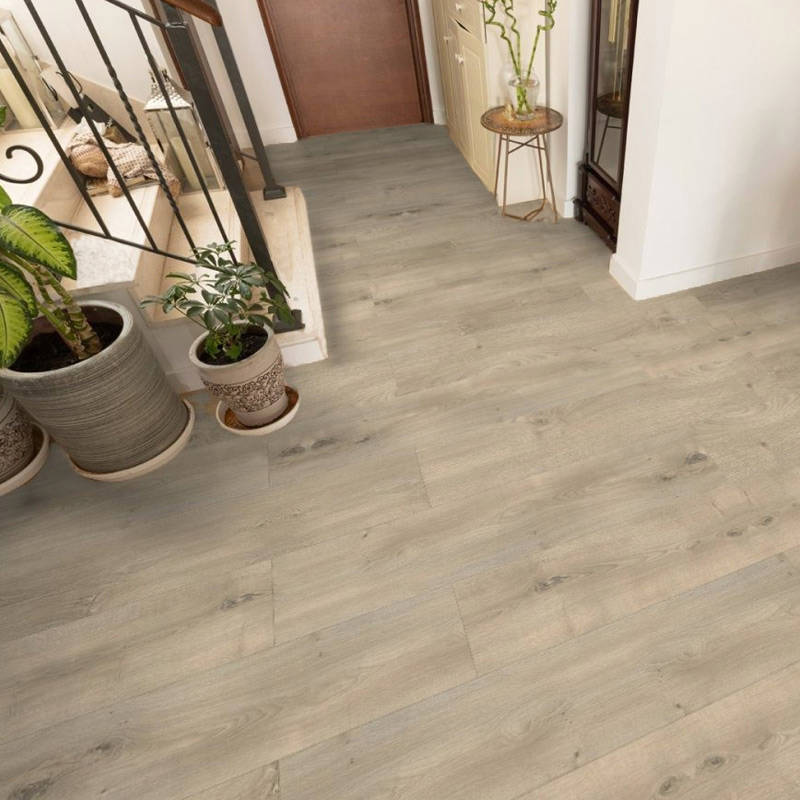 gerbur ultra platinum blond oak laminate floor in hallway