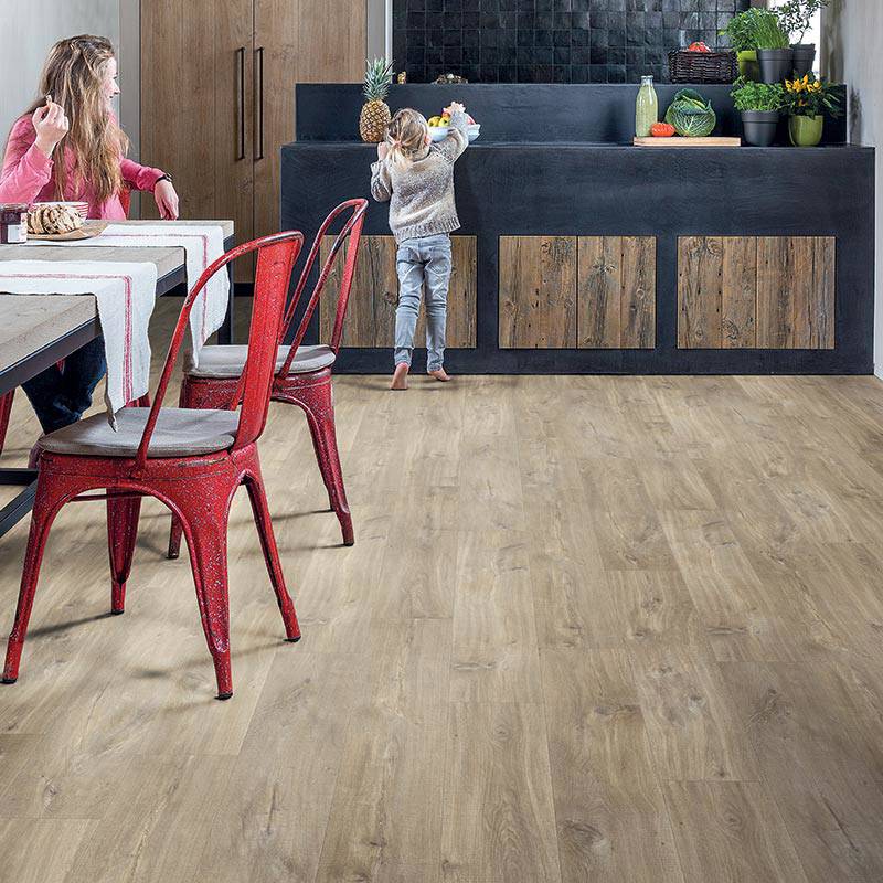 QS Balance Canyon Oak Light Brown With Saw Cuts Vinyl Click Kitchen Mother Kid
