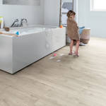 QS Balance Canyon Oak Beige Vinyl Click Bathroom