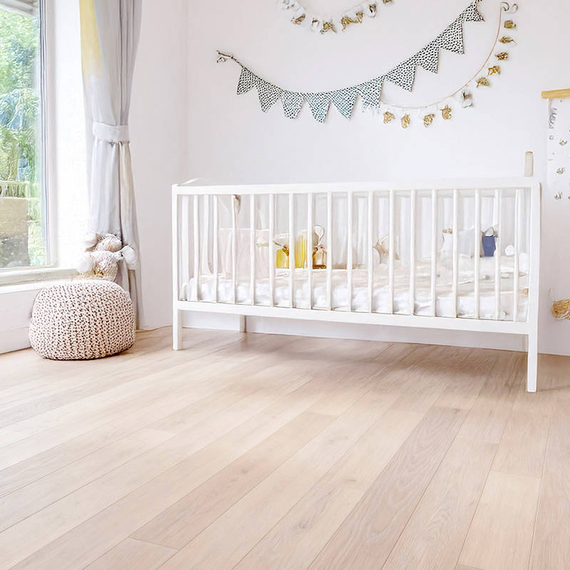 RP Windsor Classic Chalked Oak 03 Engineered Wood Flooring Kid Play Room