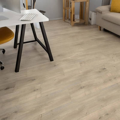 gerbur ultra platinum blond oak laminate floor in studio 