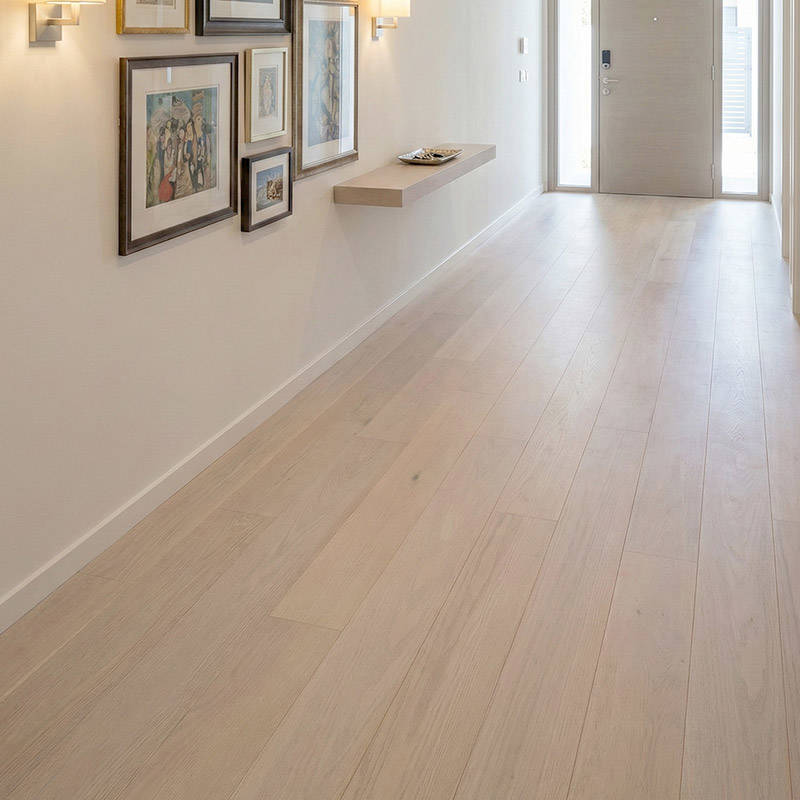 RP Bernera Supreme Sandcastle 10 Engineered Wood Flooring Livingroom Villa Entrange