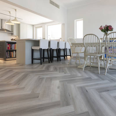 Gerbür Vinyl Click Herringbone Soft Classic Oak Dinning Area