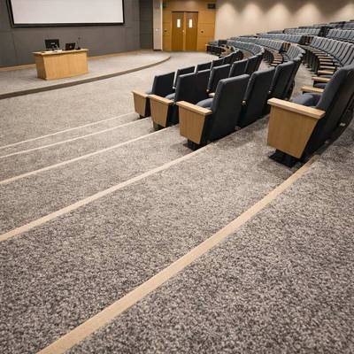 duchesse deluxe 5 wall to wall carpet in meeting hall